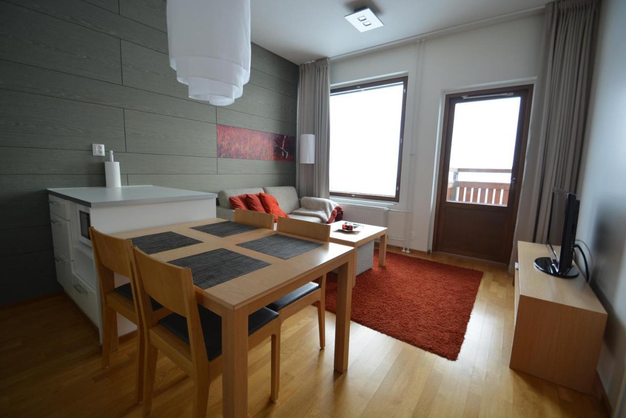 Apartamento Yllaeshuiput Ylläsjärvi Exterior foto